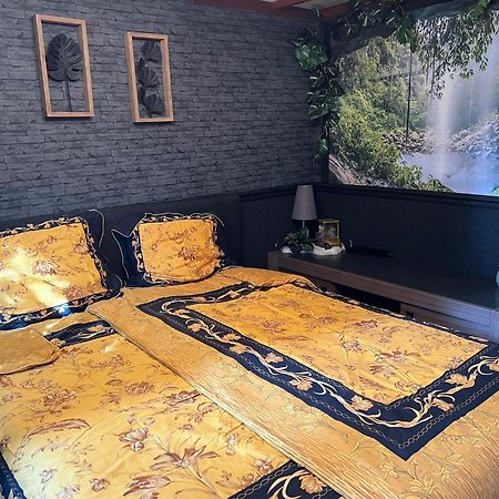 Veluwe Park Reewold Chalet Vision プッテン エクステリア 写真